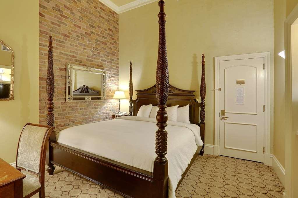 Pelham Hotel New Orleans Room photo